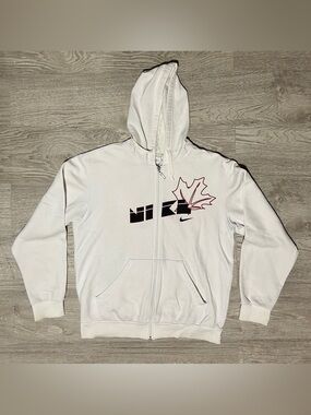 Vintage Y2K 2000s Nike White Full-Zip Hoodie with Red Maple Outline